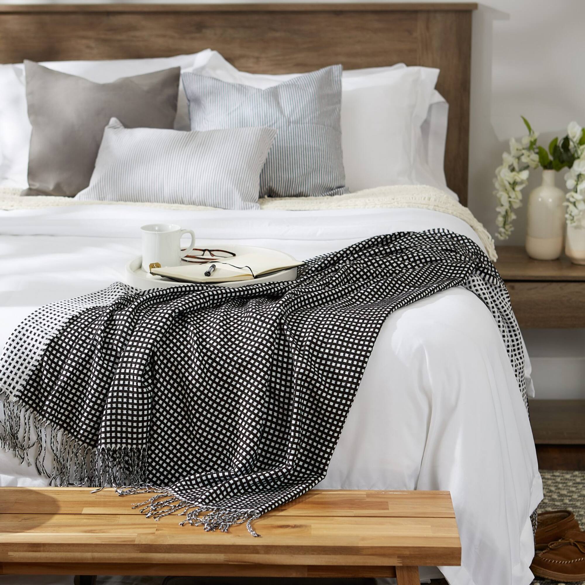 DII® Black & White Waffle Knit Throw